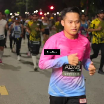 Runner Photo 7061480