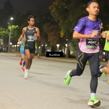 Runner Photo 7061482