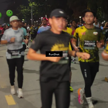 Runner Photo 7061524