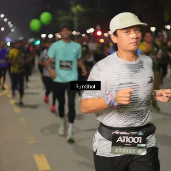 Runner Photo 7061533
