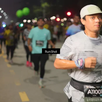 Runner Photo 7061534