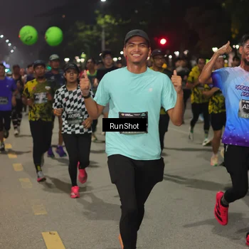 Runner Photo 7061540