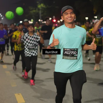 Runner Photo 7061544