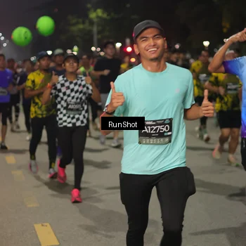 Runner Photo 7061545