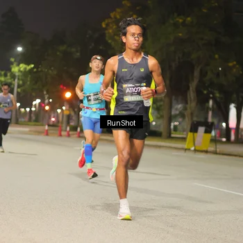 Runner Photo 7061546
