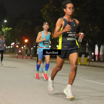 Runner Photo 7061580