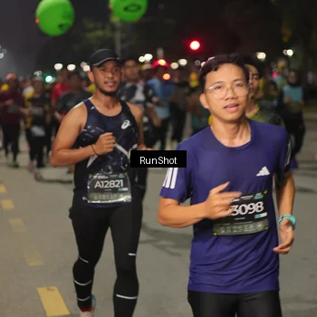 Runner Photo 7061590
