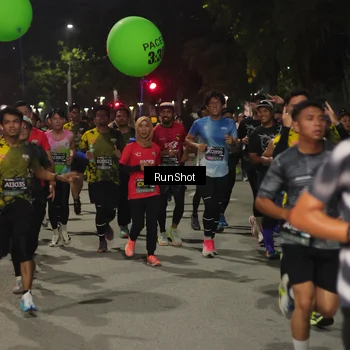 Runner Photo 7061596