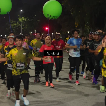Runner Photo 7061598