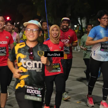 Runner Photo 7061615