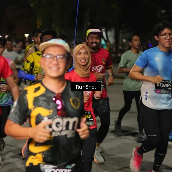 Runner Photo 7061623