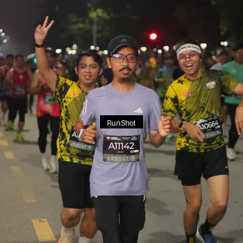 Runner Photo 7061645