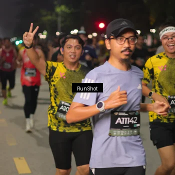 Runner Photo 7061651