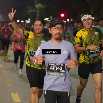 Runner Photo 7061656