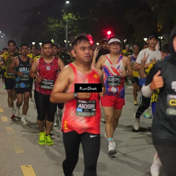 Runner Photo 7061663