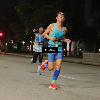Runner Photo 7061667