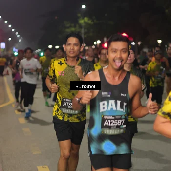Runner Photo 7061680