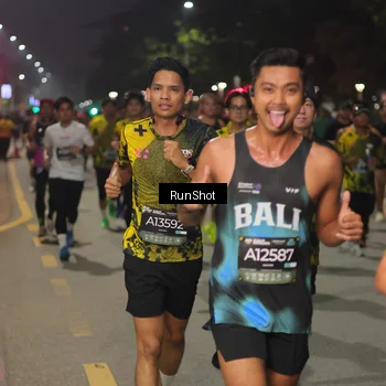 Runner Photo 7061682