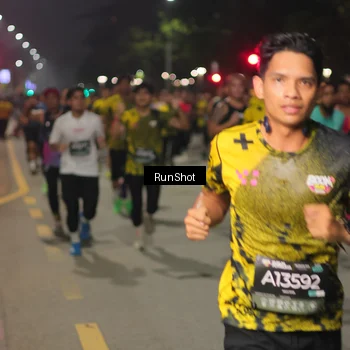 Runner Photo 7061691