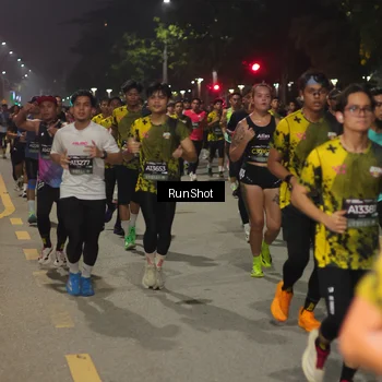 Runner Photo 7061692