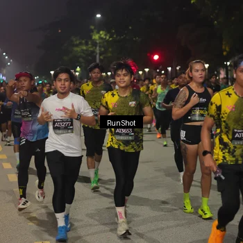 Runner Photo 7061700