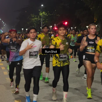 Runner Photo 7061703