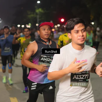 Runner Photo 7061714