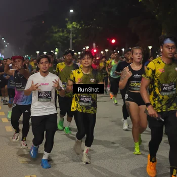 Runner Photo 7061715