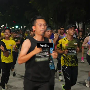 Runner Photo 7061744