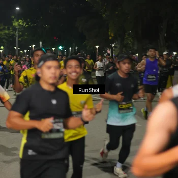 Runner Photo 7061747