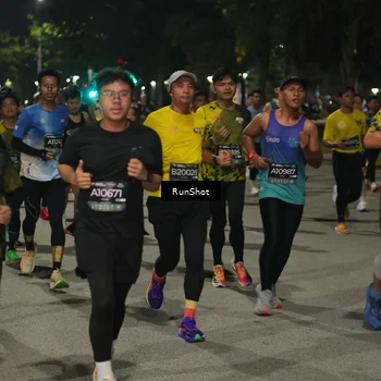Runner Photo 7061768