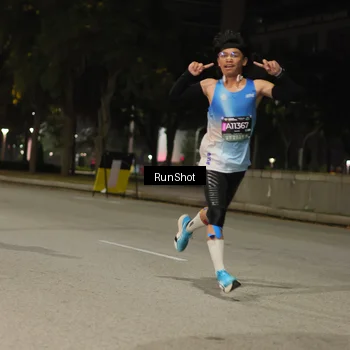 Runner Photo 7061777