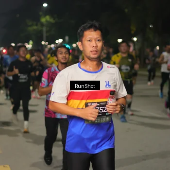 Runner Photo 7061781