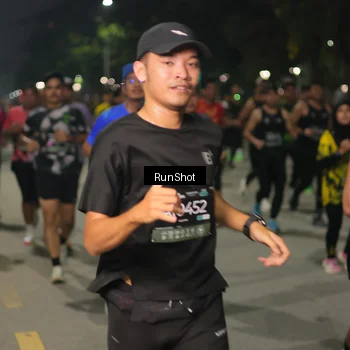 Runner Photo 7061805