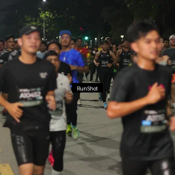 Runner Photo 7061806