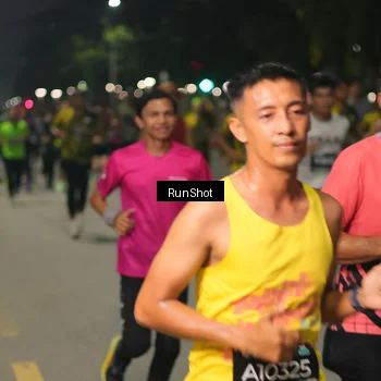 Runner Photo 7061835