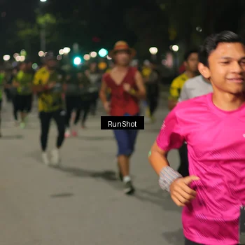 Runner Photo 7061843