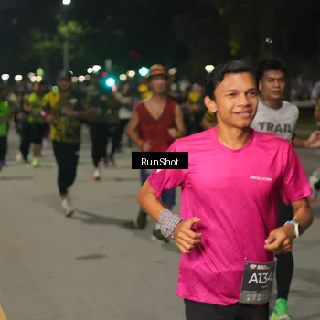 Runner Photo 7061845