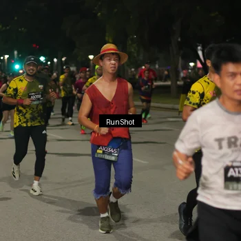 Runner Photo 7061854