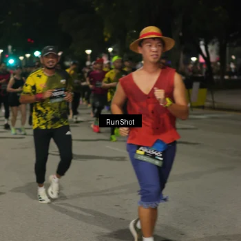 Runner Photo 7061857