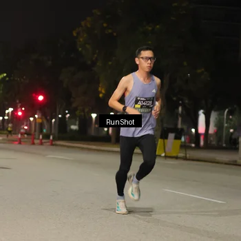 Runner Photo 7061859