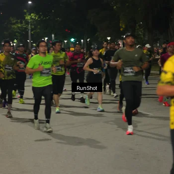 Runner Photo 7061864