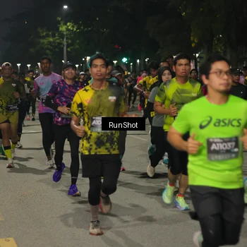 Runner Photo 7061884