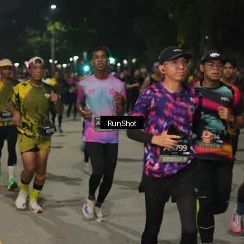 Runner Photo 7061895