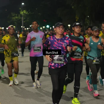 Runner Photo 7061899