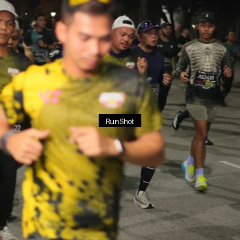 Runner Photo 7061933