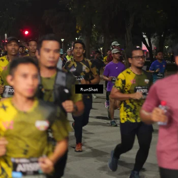 Runner Photo 7061949