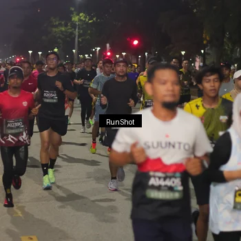 Runner Photo 7061974