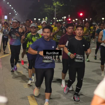 Runner Photo 7061989