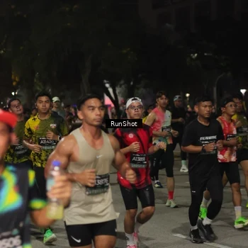 Runner Photo 7062042